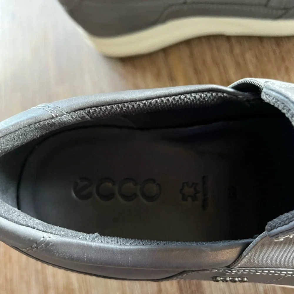 Gray Slip-On Men's Shoes Ecco size 46 (size men 12)